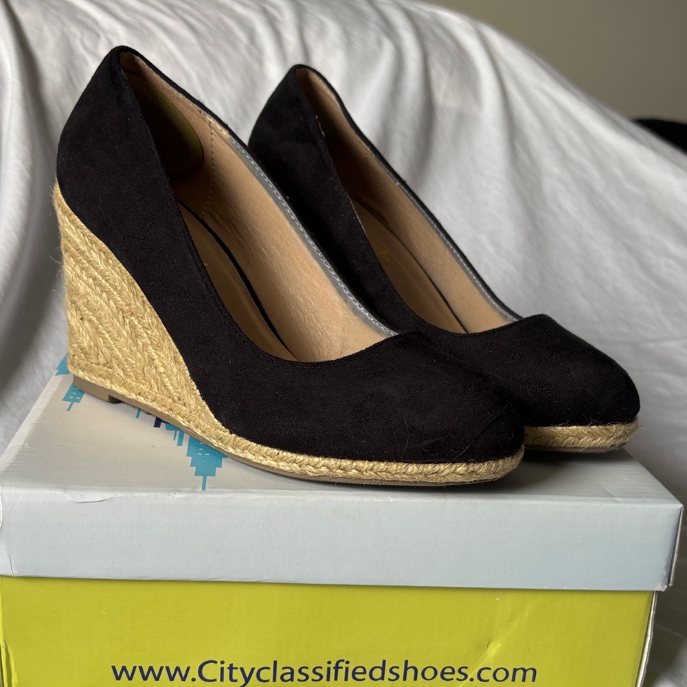 City classified espadrille